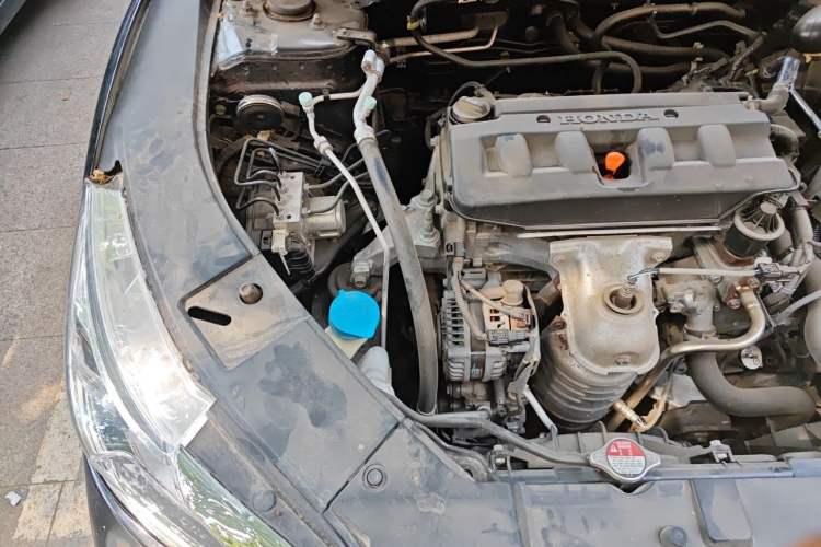 Used Honda Accord 2016 2.0L Comfort Edition Engine Bay Right