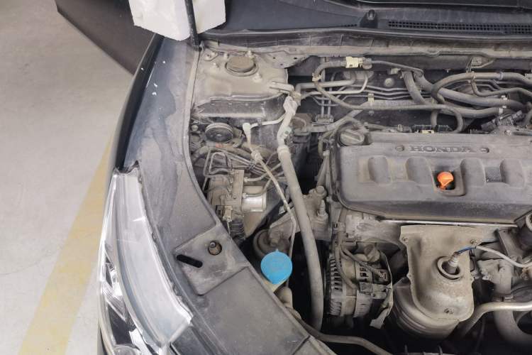 Used Honda Accord 2016 2.0L Elite Edition Engine Bay Right