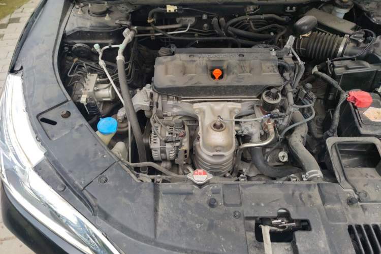 Used Honda Accord 2016 2.0L Elite Edition Engine Bay Right