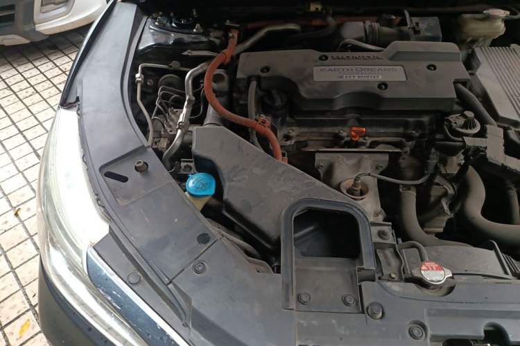 Used Honda Accord 2016 Hybrid 2.0L Rui Ling Edition Engine Bay Right