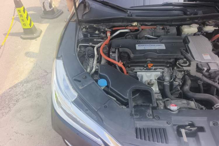 Used Honda Accord 2016 Hybrid 2.0L Rui Ling Edition Engine Bay Right