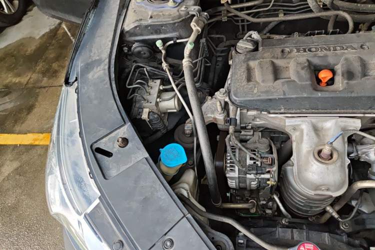 Used Honda Accord 2016 2.0L Comfort Edition Engine Bay Right