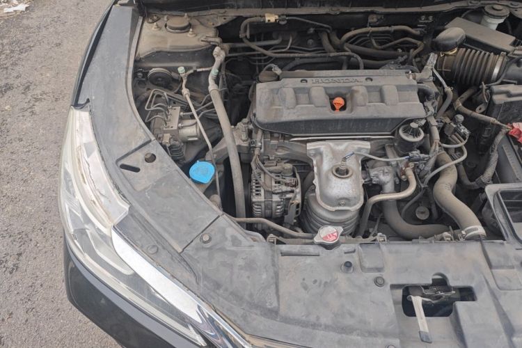 Used Honda Accord 2016 2.0L Comfort Edition Engine Bay Right