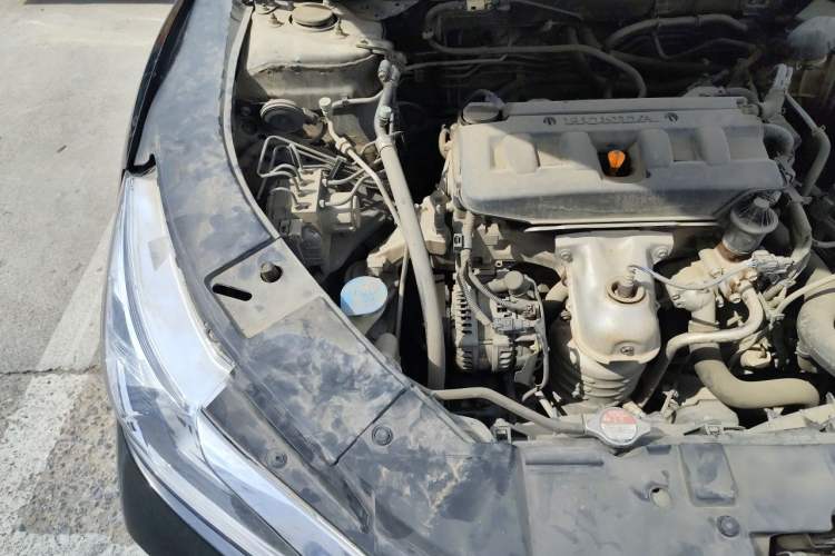 Used Honda Accord 2016 2.0L Comfort Edition Engine Bay Right