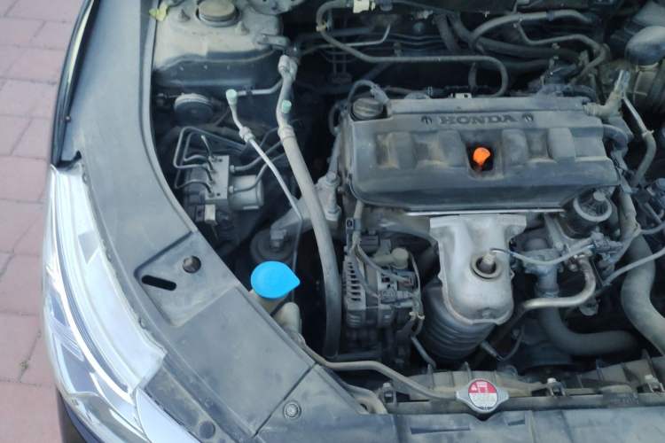 Used Honda Accord 2016 2.0L Comfort Edition Engine Bay Right
