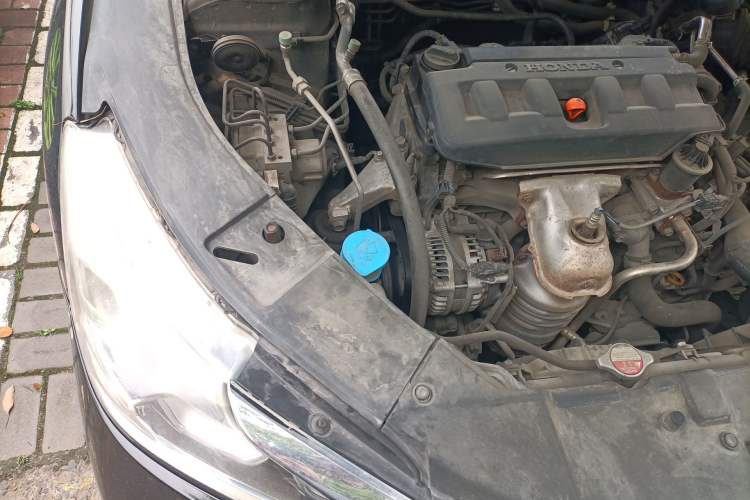 Used Honda Accord 2016 2.0L Comfort Edition Engine Bay Right