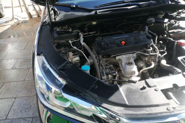 Used Honda Accord 2016 2.0L Comfort Edition Engine Bay Right