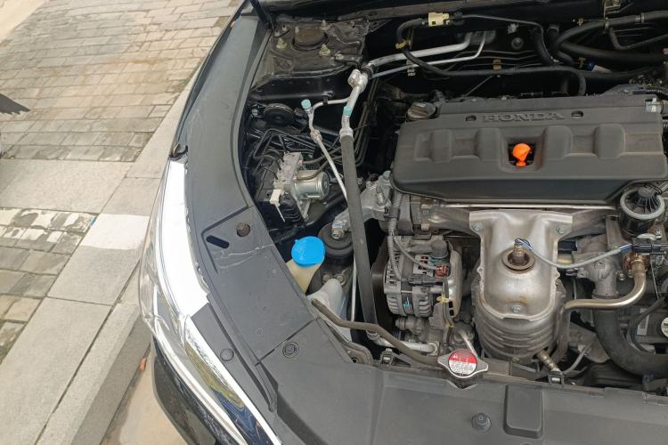 Used Honda Accord 2016 2.0L Comfort Edition Engine Bay Right
