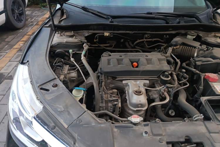 Used Honda Accord 2016 2.0L Comfort Edition Engine Bay Right