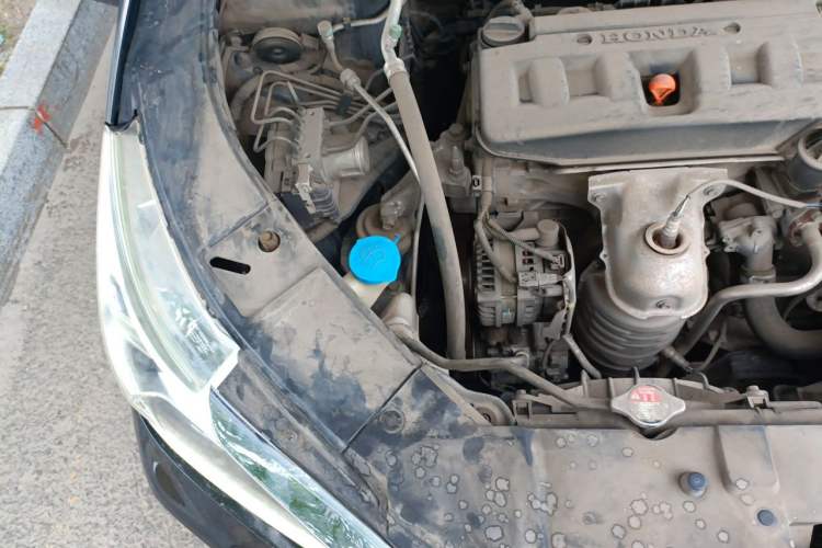 Used Honda Accord 2016 2.0L Comfort Edition Engine Bay Right