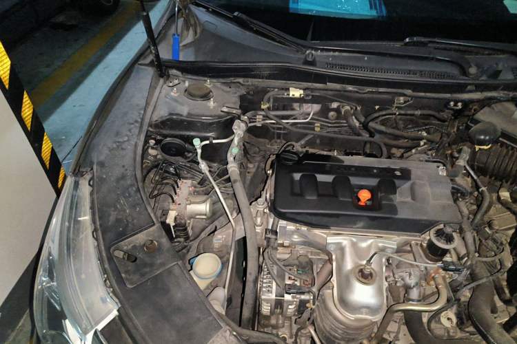 Used Honda Accord 2016 2.0L Comfort Edition Engine Bay Right