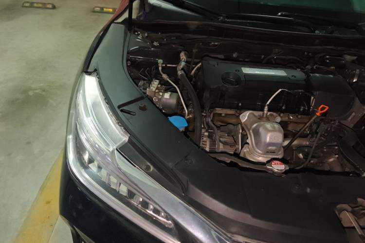Used Honda Accord 2016 2.4L Zhi Rui Edition Engine Bay Right