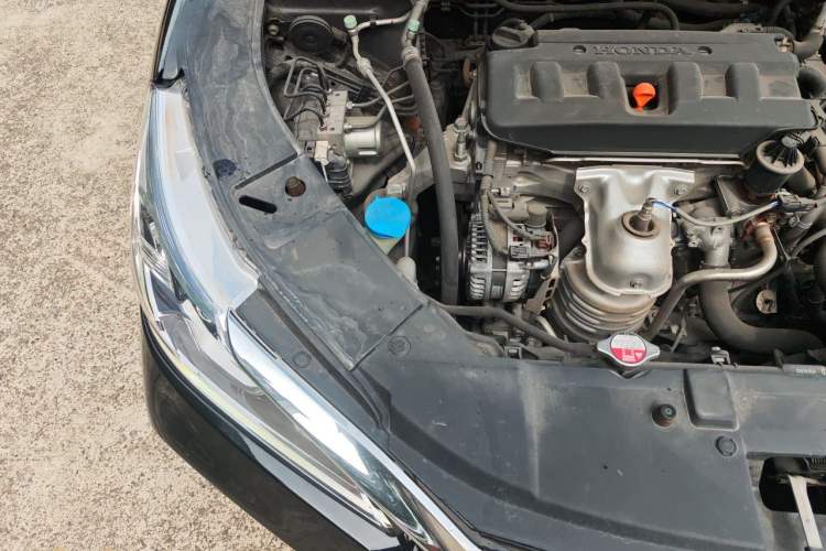 Used Honda Accord 2016 2.0L Comfort Edition Engine Bay Right