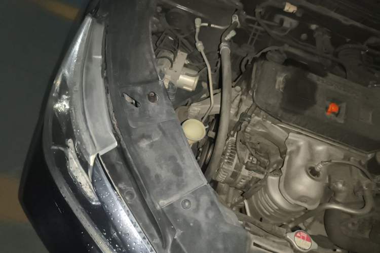 Used Honda Accord 2016 2.0L Elite Edition Engine Bay Right