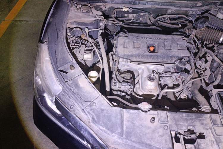 Used Honda Accord 2016 2.0L Comfort Edition Engine Bay Right