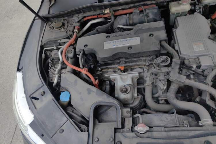 Used Honda Accord 2016 Hybrid 2.0L Rui Ling Edition Engine Bay Right