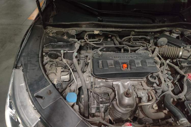 Used Honda Accord 2016 2.0L Comfort Edition Engine Bay Right
