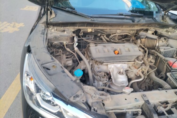 Used Honda Accord 2016 2.0L Elite Edition Engine Bay Right