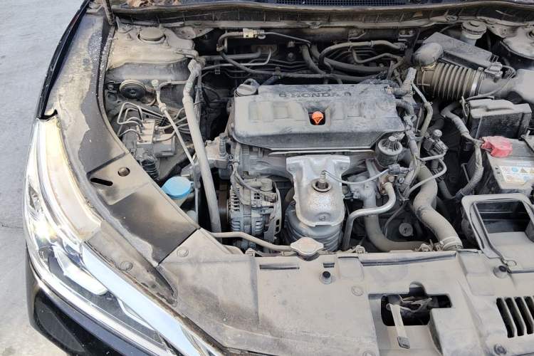 Used Honda Accord 2016 2.0L Elite Edition Engine Bay Right