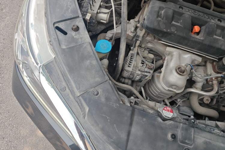 Used Honda Accord 2016 2.0L Comfort Edition Engine Bay Right
