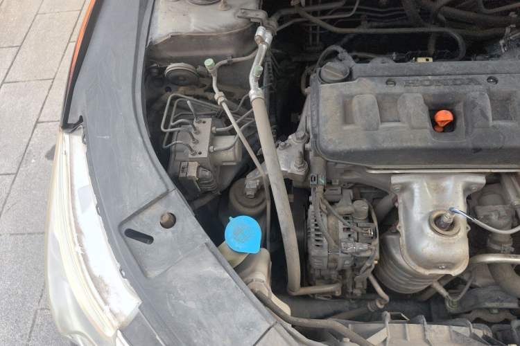 Used Honda Accord 2016 2.0L Luxury Edition Engine Bay Right