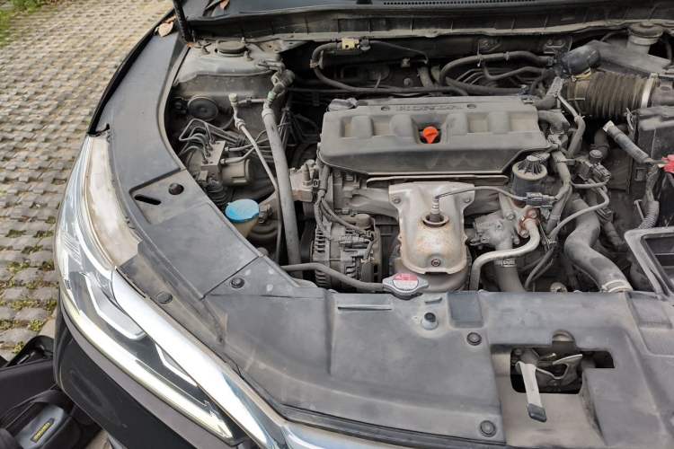 Used Honda Accord 2016 2.0L Comfort Edition Engine Bay Right