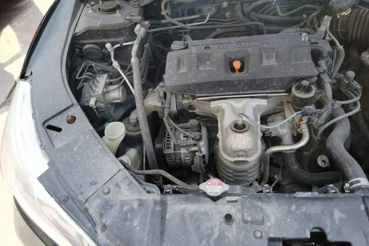 Used Honda Accord 2016 2.0L Comfort Edition Engine Bay Right