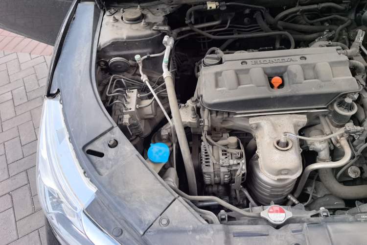 Used Honda Accord 2016 2.0L Comfort Edition Engine Bay Right