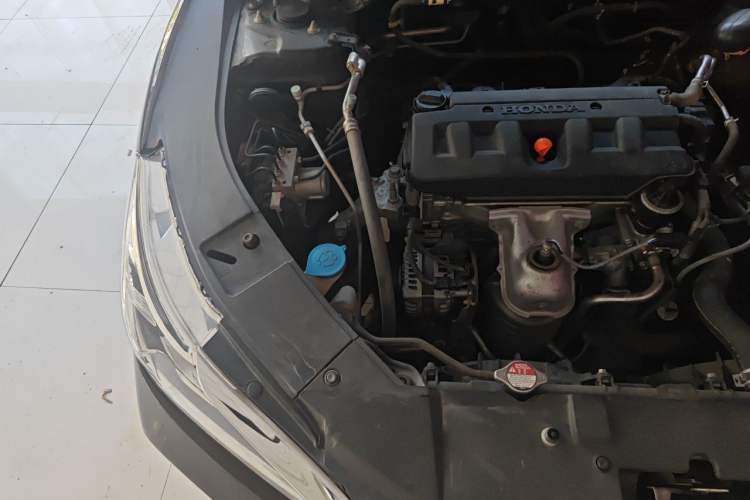 Used Honda Accord 2016 2.0L Comfort Edition Engine Bay Right