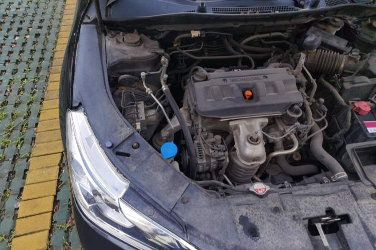 Used Honda Accord 2016 2.0L Comfort Edition Engine Bay Right