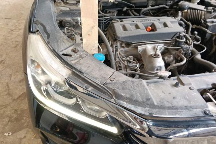 Used Honda Accord 2016 2.0L Elite Edition Engine Bay Right