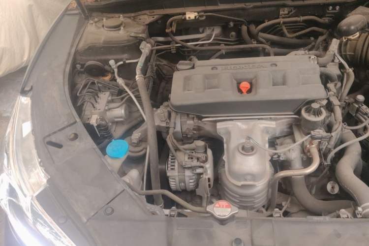 Used Honda Accord 2016 2.0L Comfort Edition Engine Bay Right
