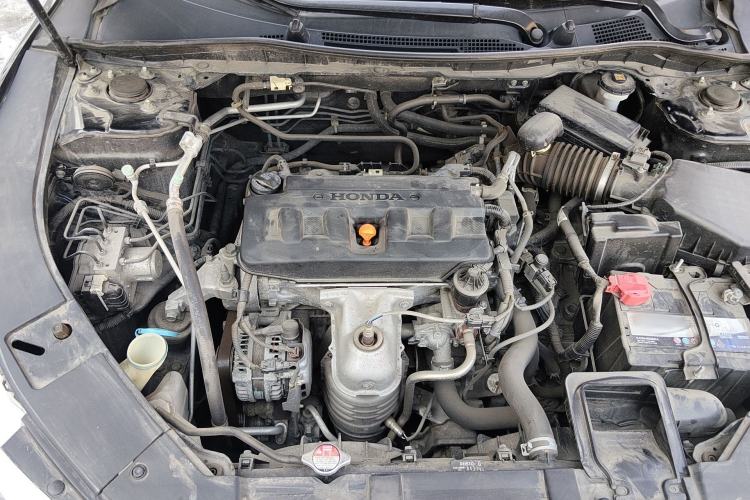 Used Honda Accord 2016 2.0L Comfort Edition Engine Bay