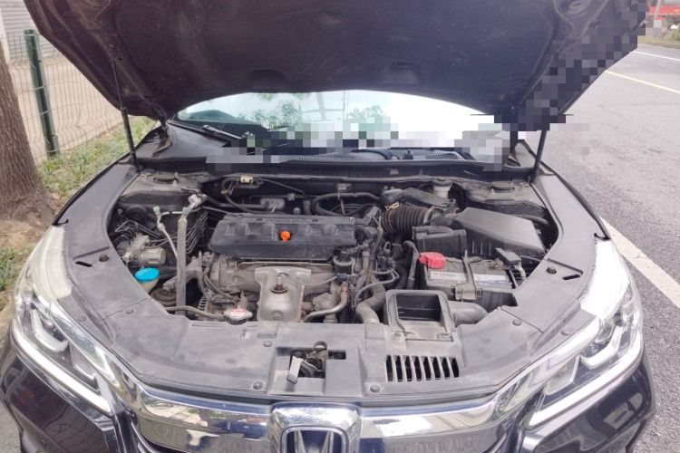 Used Honda Accord 2016 2.0L Comfort Edition Engine Bay