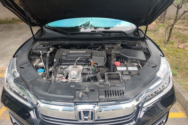 Used Honda Accord 2016 2.4L Luxury Edition Engine Bay