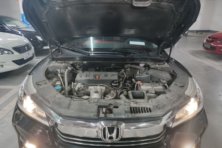 Used Honda Accord 2016 2.0L Comfort Edition Engine Bay