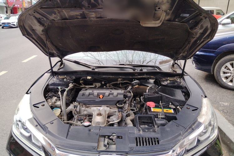 Used Honda Accord 2016 2.0L Comfort Edition Engine Bay