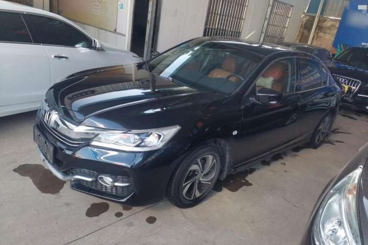 Used Honda Accord 2016 2.0L Comfort Edition Exterior 1