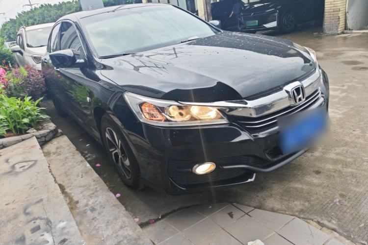 Used Honda Accord 2016 2.0L Comfort Edition Exterior 1