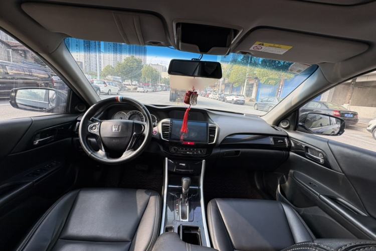 Used Honda Accord 2016 2.0L Comfort Edition Exterior 1