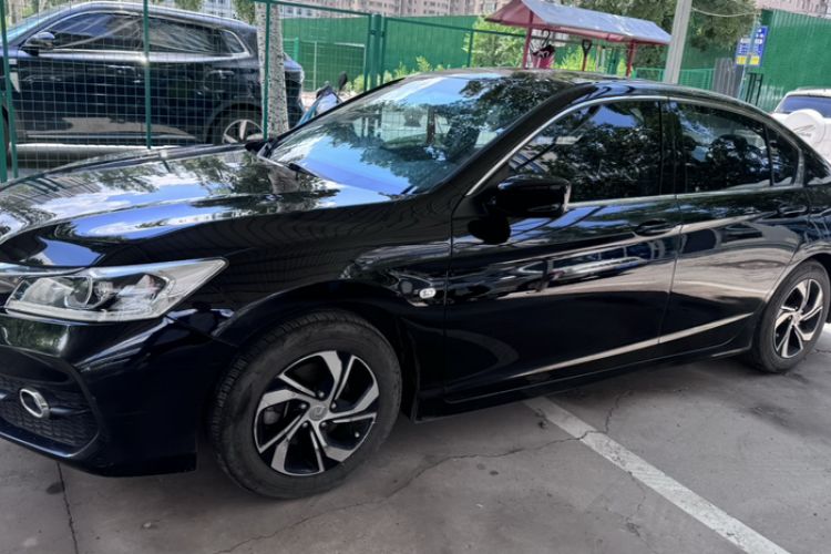 Used Honda Accord 2016 2.0L Elite Edition Exterior 2