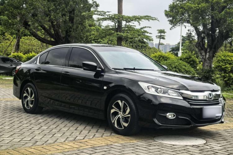 Used Honda Accord 2016 2.0L Comfort Edition Exterior 2