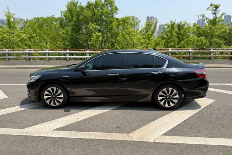 Used Honda Accord 2016 Hybrid 2.0L Sharp Edition Exterior 2