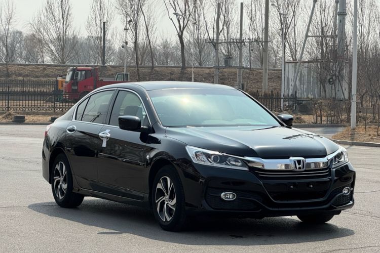 Used Honda Accord 2016 2.0L Elite Edition Exterior 2