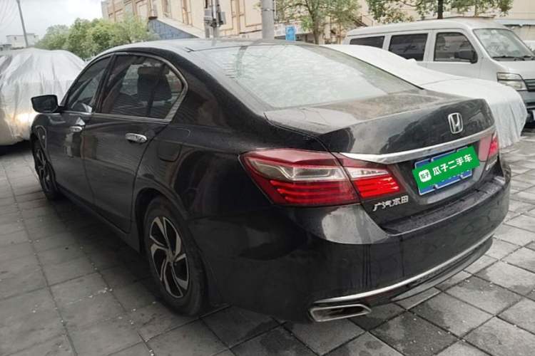Used Honda Accord 2016 2.0L Comfort Edition Exterior 2