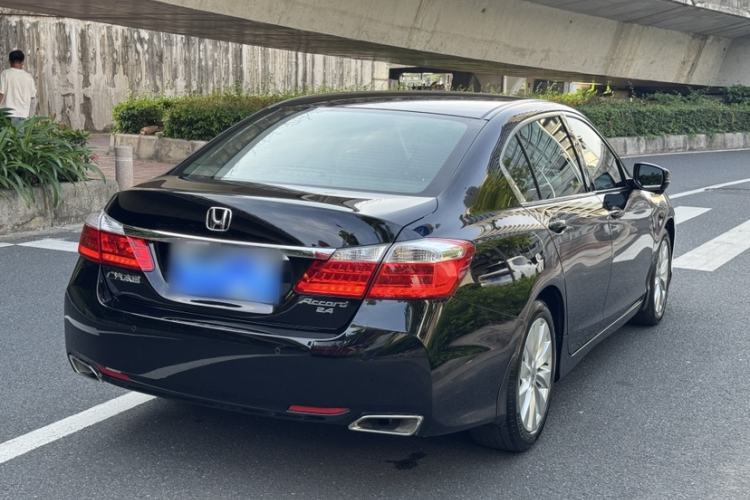 Used Honda Accord 2016 2.4L EX New Year Limited Edition Special Package Exterior 2