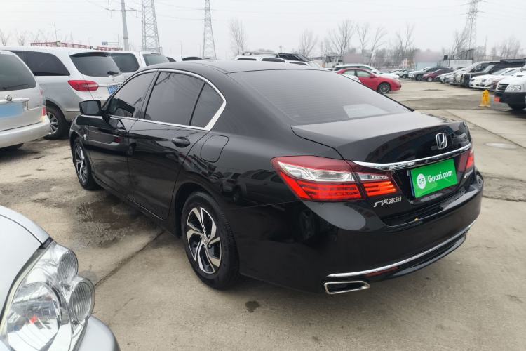 Used Honda Accord 2016 2.0L Comfort Edition Exterior 2