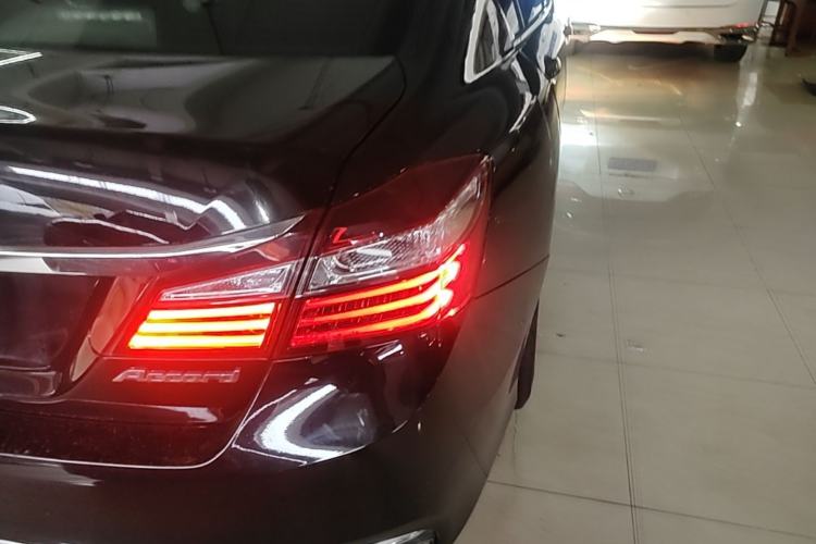 Used Honda Accord 2016 2.0L Comfort Edition Exterior 3