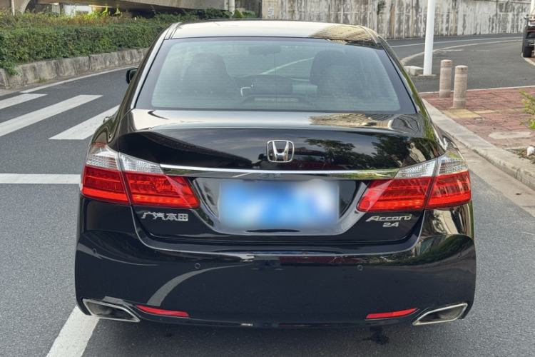 Used Honda Accord 2016 2.4L EX New Year Limited Edition Special Package Exterior 3