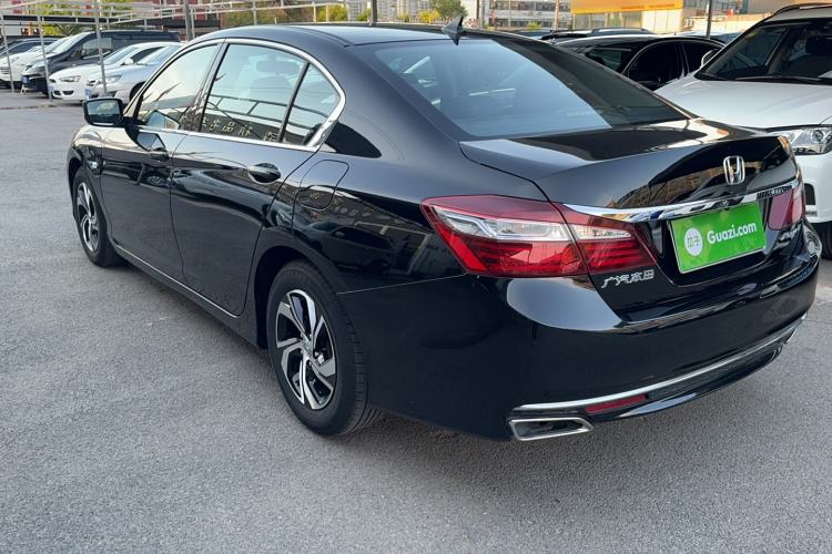 Used Honda Accord 2016 2.0L Comfort Edition Exterior 4